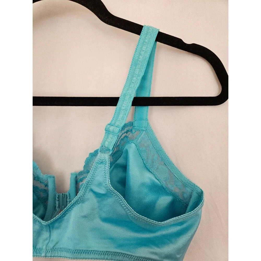 New VTG Victoria's Secret Second Skin Satin Bra 40 D‎ Bra Aqua